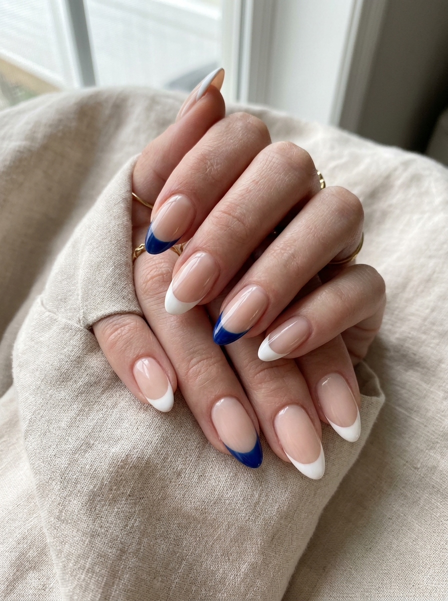 Blue and White French Combo mit weißen und blauen French Spitzen